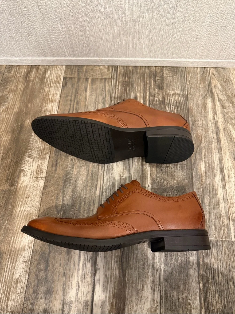 Cole Hasn Men's Classic Tan Leather Wingtip Oxford Dress Shoes Size 12